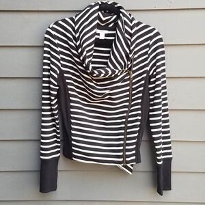 Caslon (Nordstrom) Black/White Striped Sweater/Sweatshirt/MOTO Jacket Size Small
